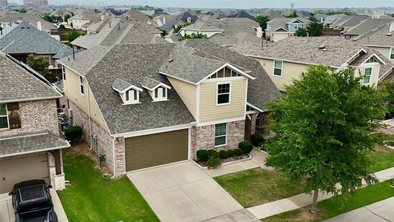 Property Photo of 4328 Switchgrass Street, Celina 75009 – Home for Sale in Celina