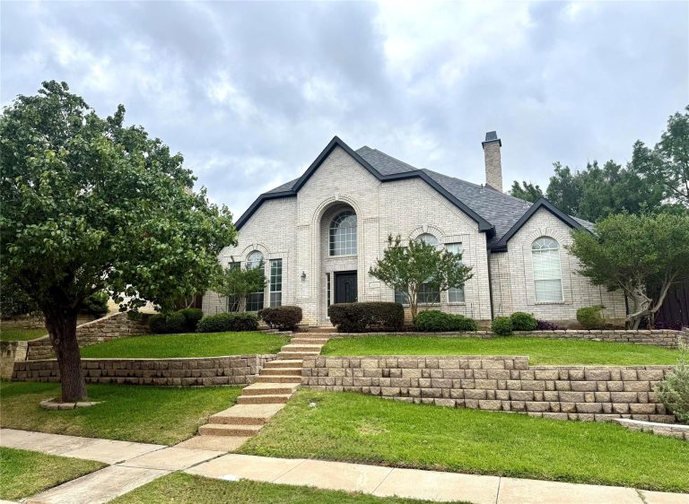 Property Photo of 2013 Le Mans Drive, Carrollton 75006 – Home for Sale in Carrollton