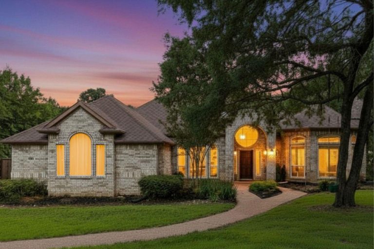 Property Photo of 4709 Nantucket Court, Flower Mound 75022 – Home for Sale in Flower Mound