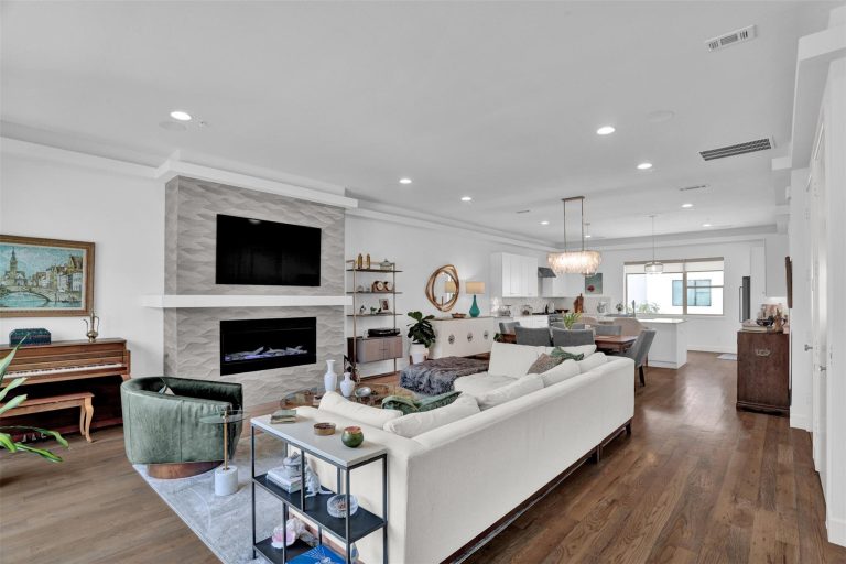 Property Photo of 13001 Hutton Drive #10, Farmers Branch 75234 – Home for Sale in Farmers Branch