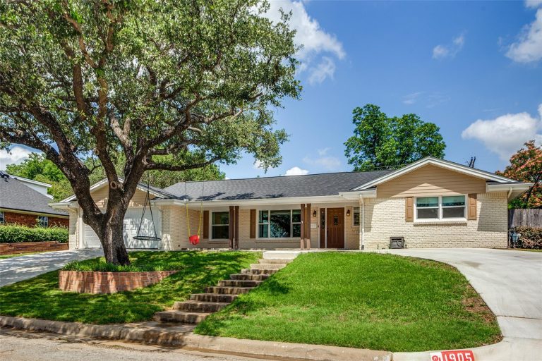 Property Photo of 1905 Dakar Road W, Fort Worth 76116 – Home for Sale in Fort Worth