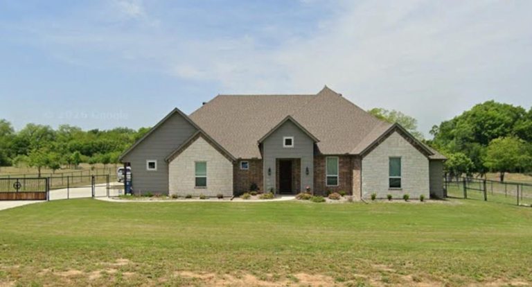Property Photo of 1013 Finney Drive, Weatherford 76085 – Home for Sale in Weatherford