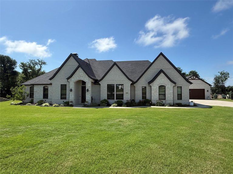 Property Photo of 117 Delano Court, Weston 75009 – Home for Sale in Weston