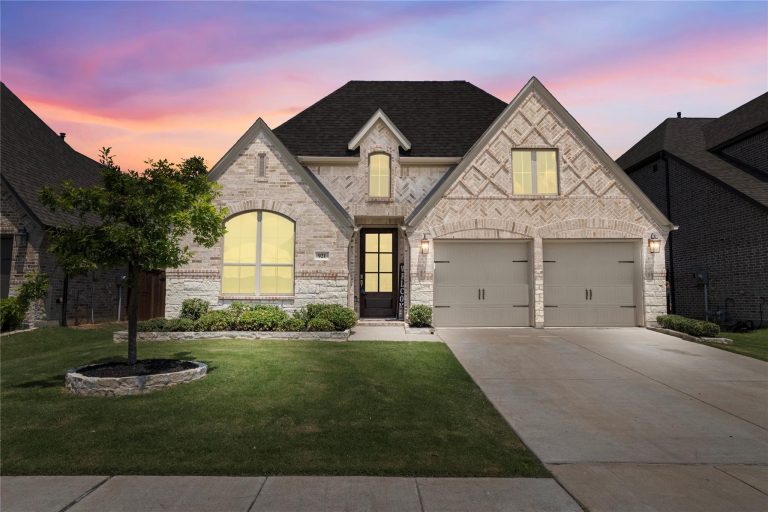 Property Photo of 921 Queens Lake Trail, McKinney 75071 – Home for Sale in McKinney