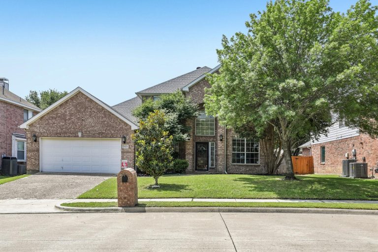 Property Photo of 1421 Stone Bend Lane, Flower Mound 75028 – Home for Sale in Flower Mound