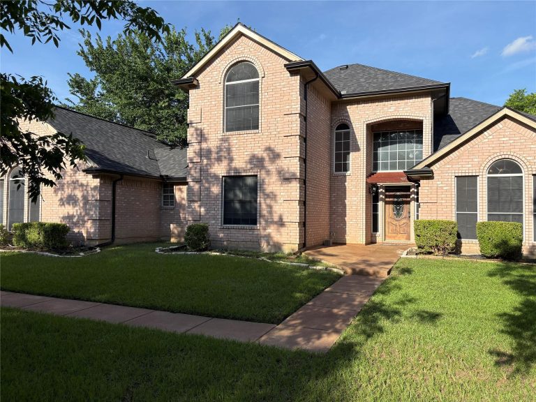 Property Photo of 4722 Bayberry Street, Flower Mound 75028 – Home for Sale in Flower Mound