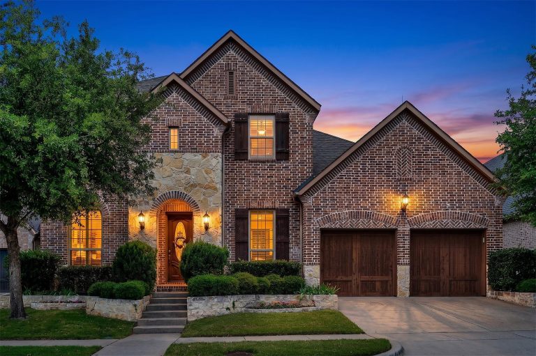 Property Photo of 2248 Hidalgo Drive, Carrollton 75010 – Home for Sale in Carrollton