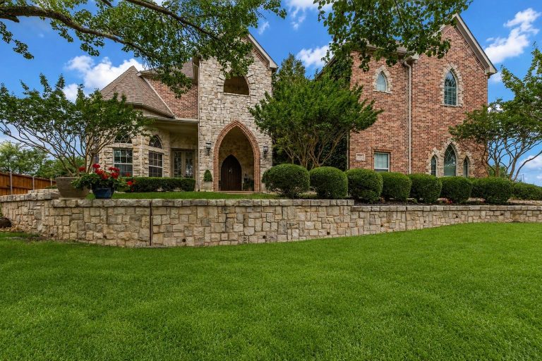 Property Photo of 33 Lochleven, Richardson 75082 – Home for Sale in Richardson