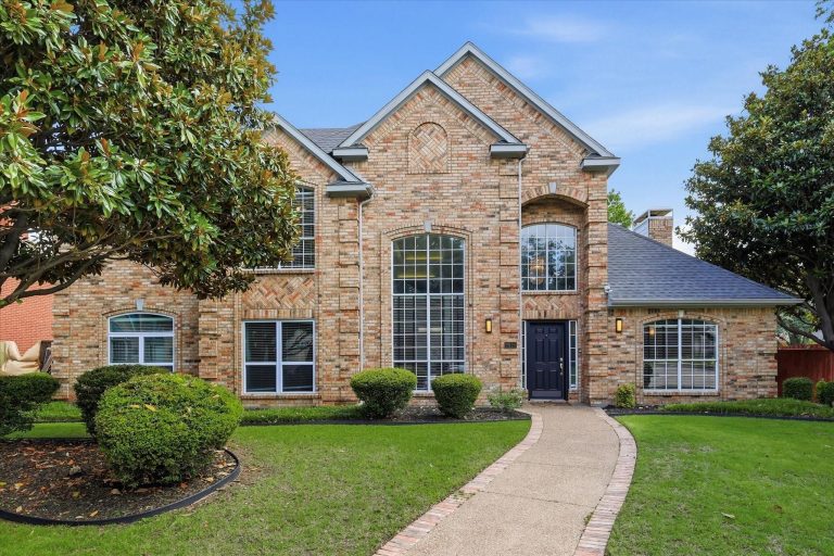 Property Photo of 2924 Chalfont Lane, Plano 75023 – Home for Sale in Plano