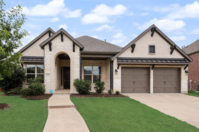 Property Photo of 11627 Alejandra Lane, Frisco 75035 – Home for Sale in Frisco