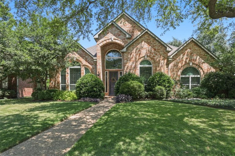 Property Photo of 2541 Hickory Ridge Drive – Home for Sale in Texas