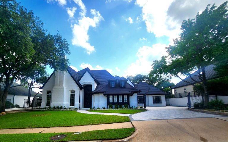 Property Photo of 4901 Pinehurst Drive, Frisco 75034 – Home for Sale in Frisco