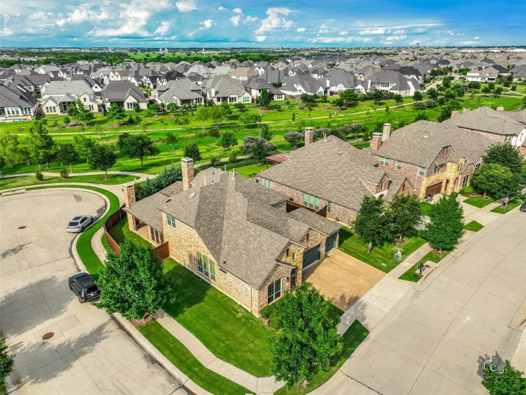 Property Photo of 1635 Grove Drive, Celina 75009 – Home for Sale in Celina