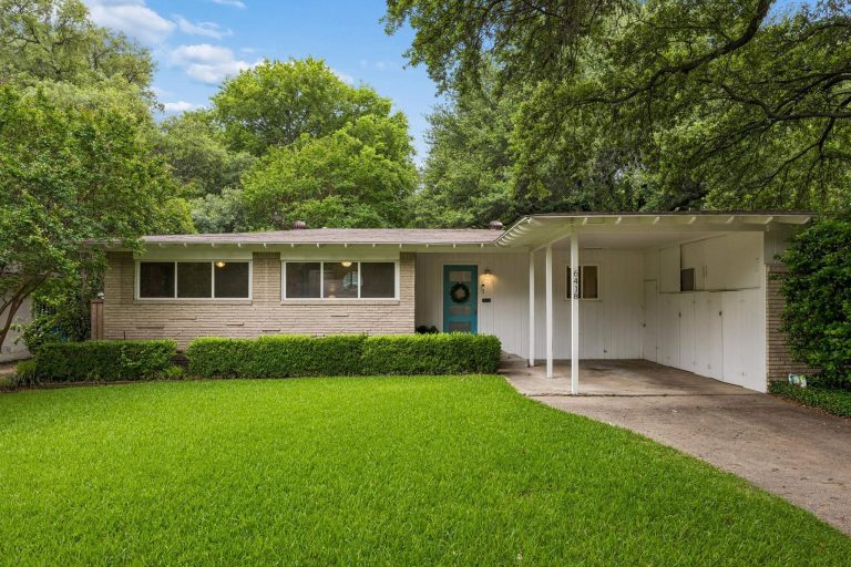 Property Photo of 6418 Dunstan Lane, Dallas 75214 – Home for Sale in Dallas