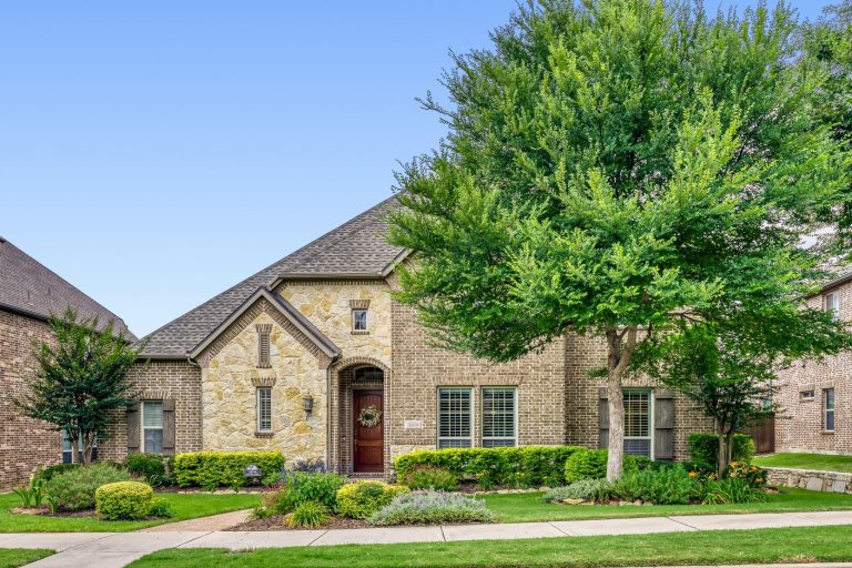 Property Photo of 10096 Drawbridge Drive, Frisco 75035 – Home for Sale in Frisco