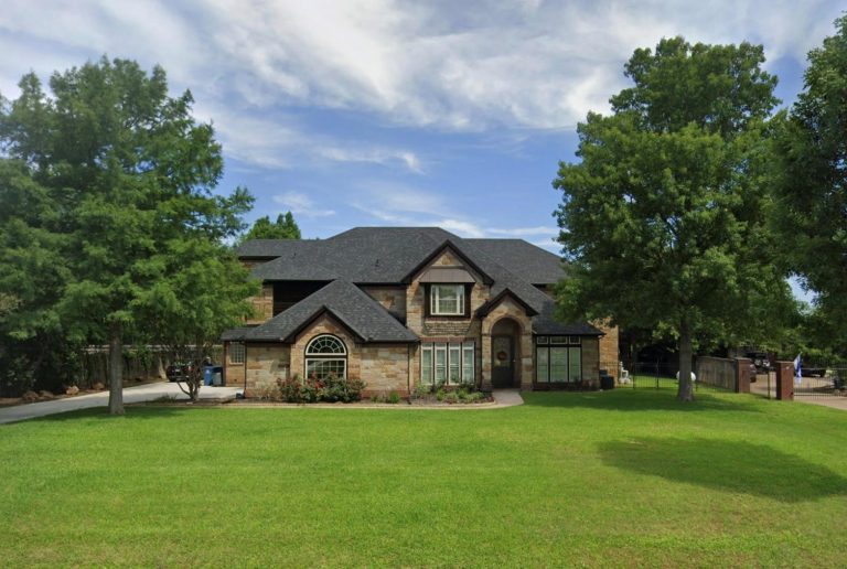 Property Photo of 210 Canyon Oaks Drive, Argyle 76226 – Home for Sale in Argyle