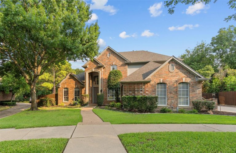 Property Photo of 1419 Brighton Court, Southlake 76092 – Home for Sale in Southlake