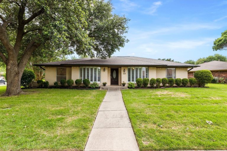 Property Photo of 1809 Greenway Drive, Plano 75075 – Home for Sale in Plano