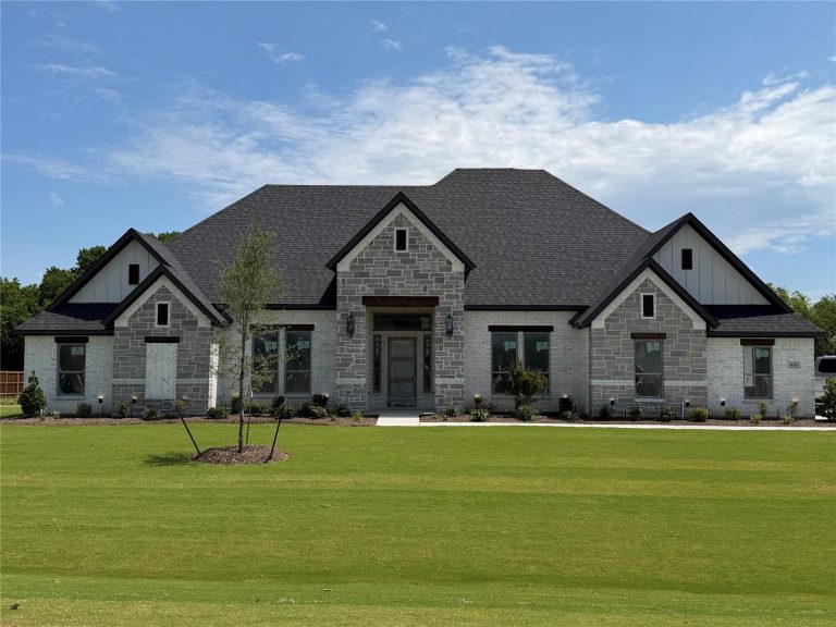 Property Photo of 6610 Waggoner Way – Home for Sale in Texas