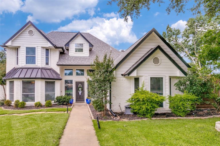 Property Photo of 5 Rushing Creek Court, Trophy Club 76262 – Home for Sale in Trophy Club