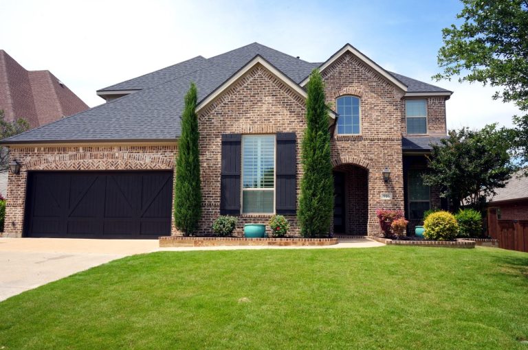 Property Photo of 916 Champions Court, Roanoke 76262 – Home for Sale in Roanoke