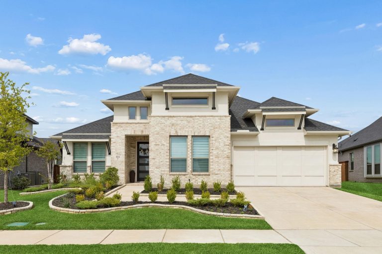 Property Photo of 404 Lacey Oak Lane, Wylie 75098 – Home for Sale in Wylie