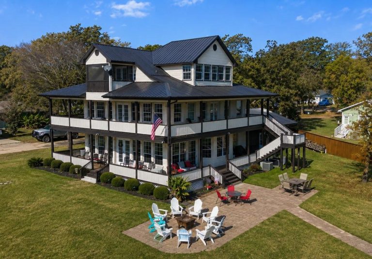 Property Photo of 106 Jim Street – Home for Sale in Texas