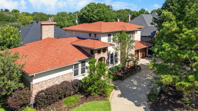 Property Photo of 4921 Dogwood Street – Home for Sale in Texas