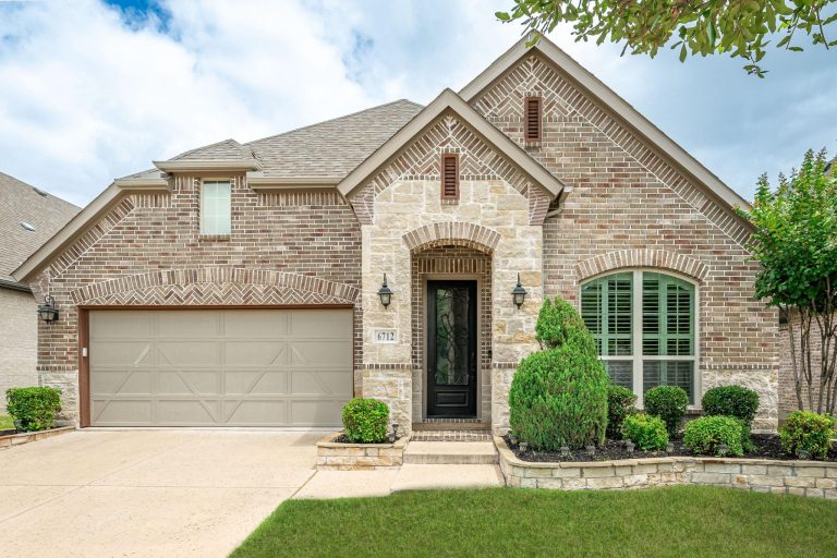 Property Photo of 6712 Bermuda Avenue – Home for Sale in Texas