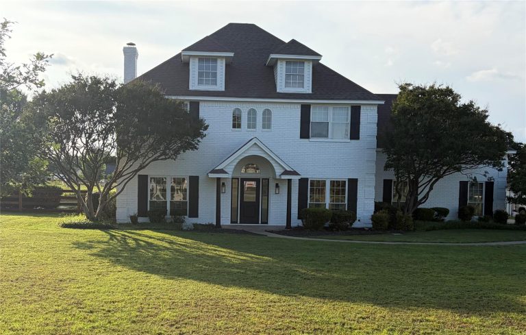 Property Photo of 1301 Rolling Acres Drive, Argyle 76226 – Home for Sale in Argyle