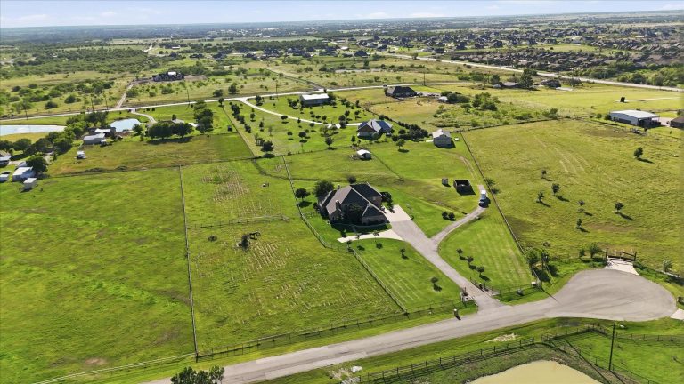 Property Photo of 1613 Schober Road – Home for Sale in Texas