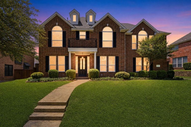Property Photo of 1123 Hampton Drive – Home for Sale in Texas