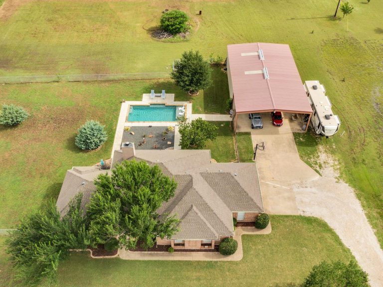Property Photo of 431 McAlpin Road – Home for Sale in Texas