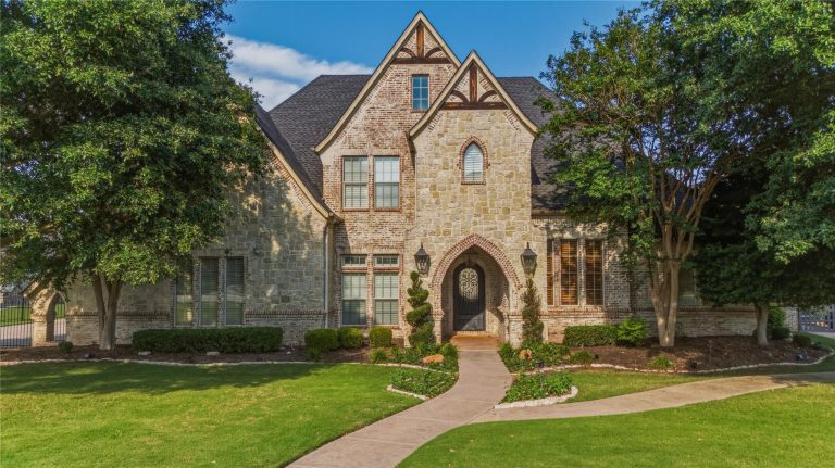 Property Photo of 6201 Theresa Lane – Home for Sale in Texas