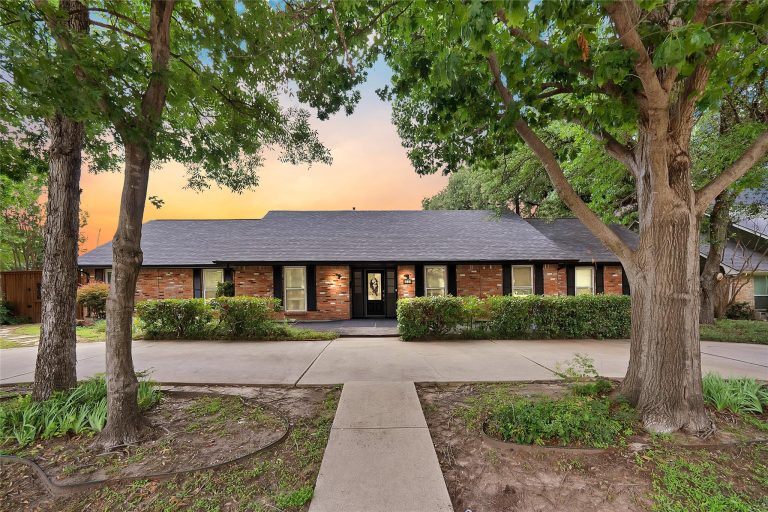 Property Photo of 1601 Oak Meadow Drive, Irving 75061 – Home for Sale in Irving