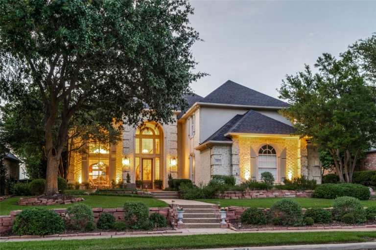 Property Photo of 6813 Columbine Way, Plano 75093 – Home for Sale in Plano