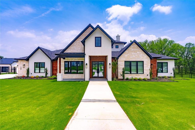 Property Photo of 1405 Chelsea Rae, Keller 76262 – Home for Sale in Keller
