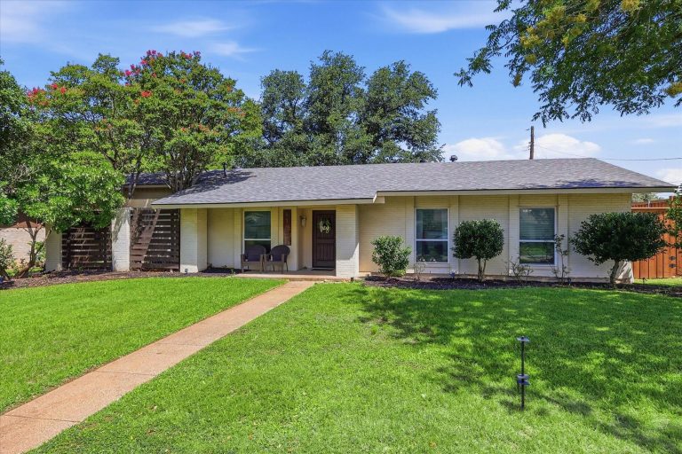 Property Photo of 13051 Pennystone Drive, Farmers Branch 75244 – Home for Sale in Farmers Branch