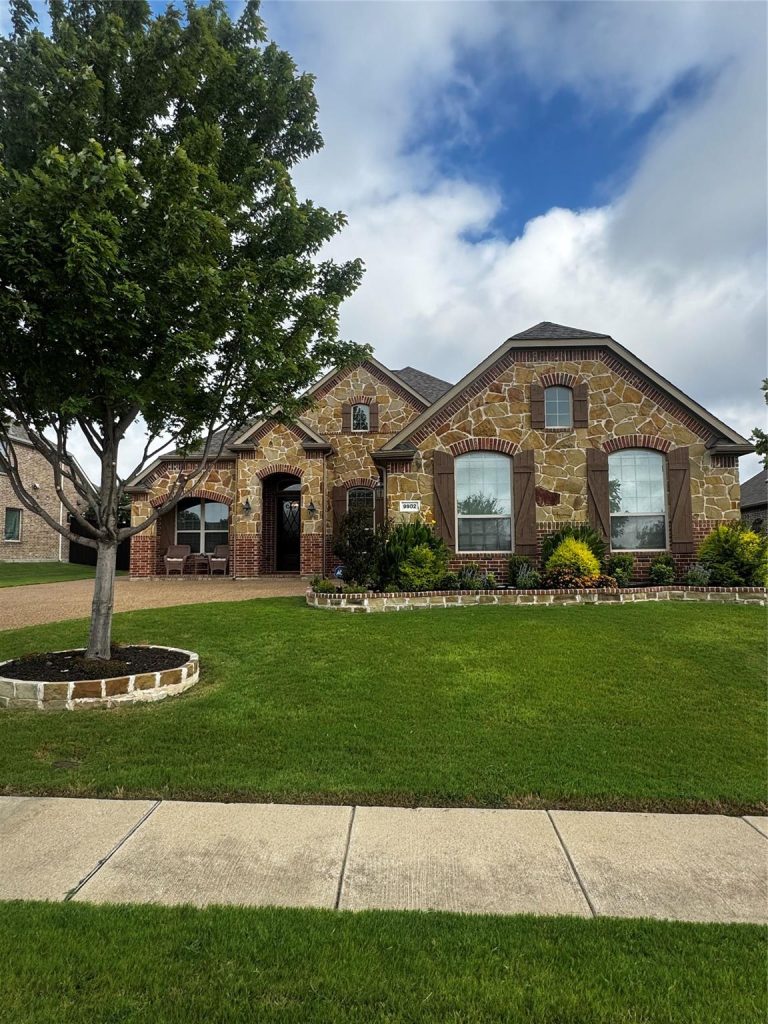 Property Photo of 9902 Clubhouse Circle, Rowlett 75089 – Home for Sale in Rowlett