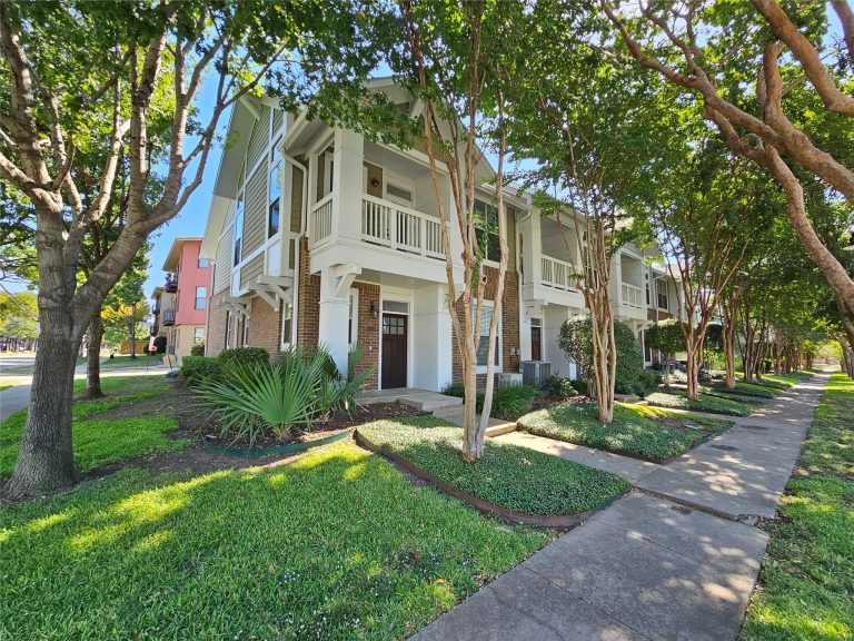 Property Photo of 1872 Summit Avenue, Dallas 75206 – Home for Sale in Dallas