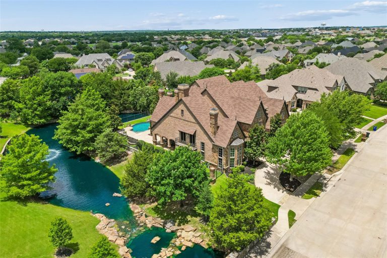 Property Photo of 5804 Chalford Common, Colleyville 76034 – Home for Sale in Colleyville
