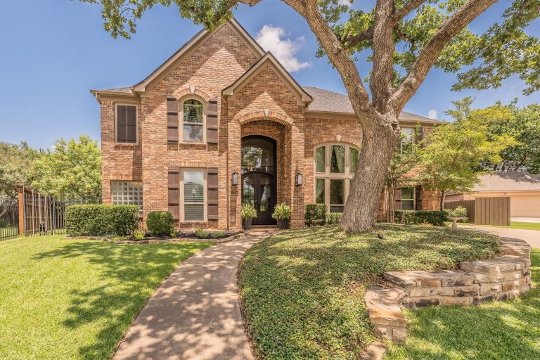 Property Photo of 413 Thistle Court, Southlake 76092 – Home for Sale in Southlake