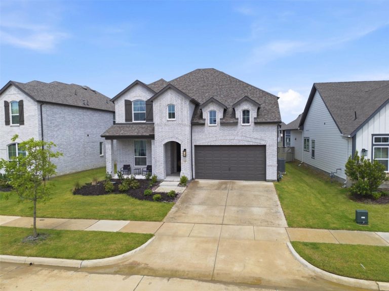 Property Photo of 515 Landon Way – Home for Sale in Texas