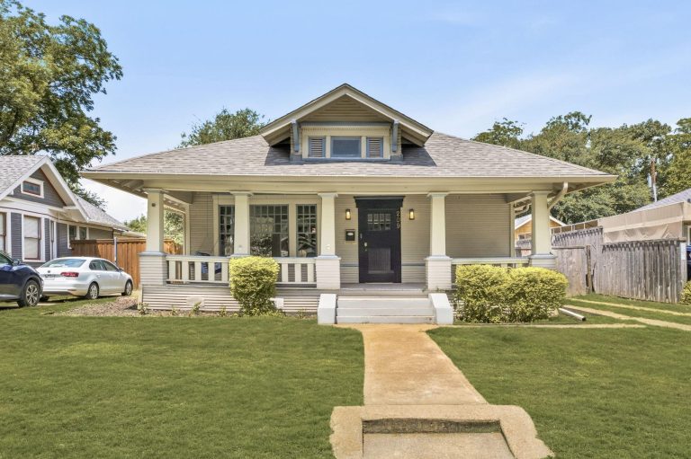Property Photo of 209 S Windomere Avenue, Dallas 75208 – Home for Sale in Dallas