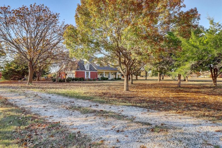 Property Photo of 41 Man O War Lane, Fairview 75069 – Home for Sale in Fairview