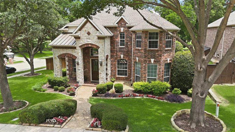 Property Photo of 3816 Landsdowne Drive, McKinney 75072 – Home for Sale in McKinney
