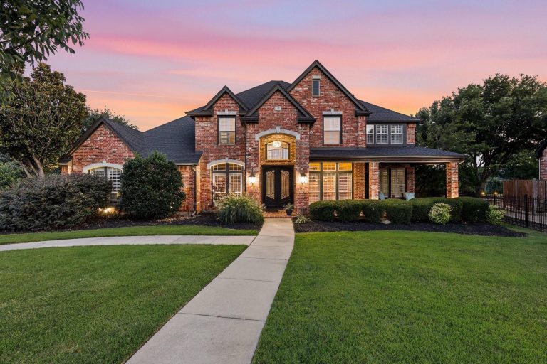 Property Photo of 4525 Ironwood Drive, Flower Mound 75028 – Home for Sale in Flower Mound