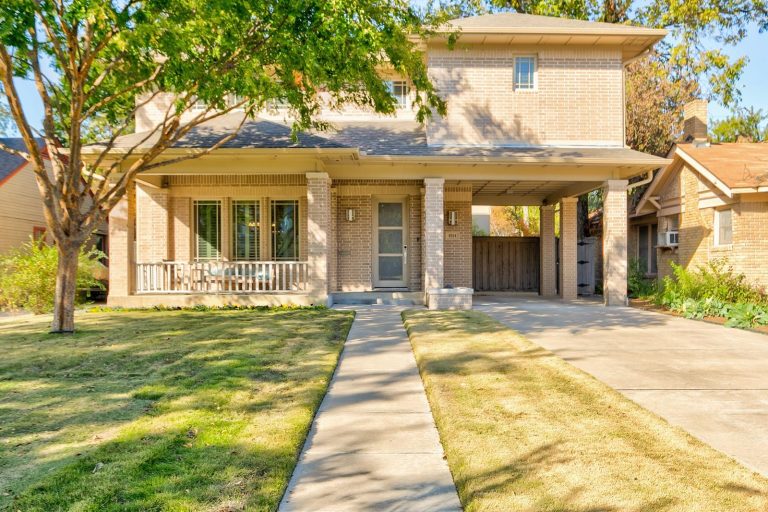 Property Photo of 5211 Miller Avenue, Dallas 75206 – Home for Sale in Dallas