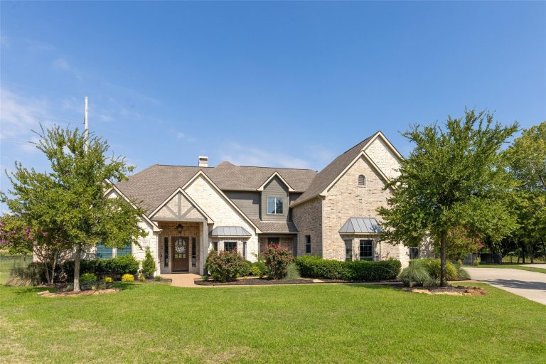 Property Photo of 1761 Elmhurst Court – Home for Sale in Texas