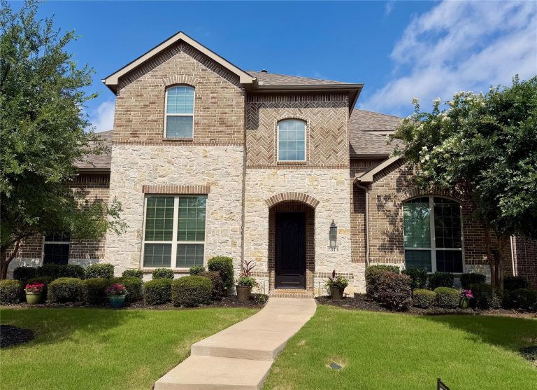 Property Photo of 7813 Fallbrook Drive – Home for Sale in Texas